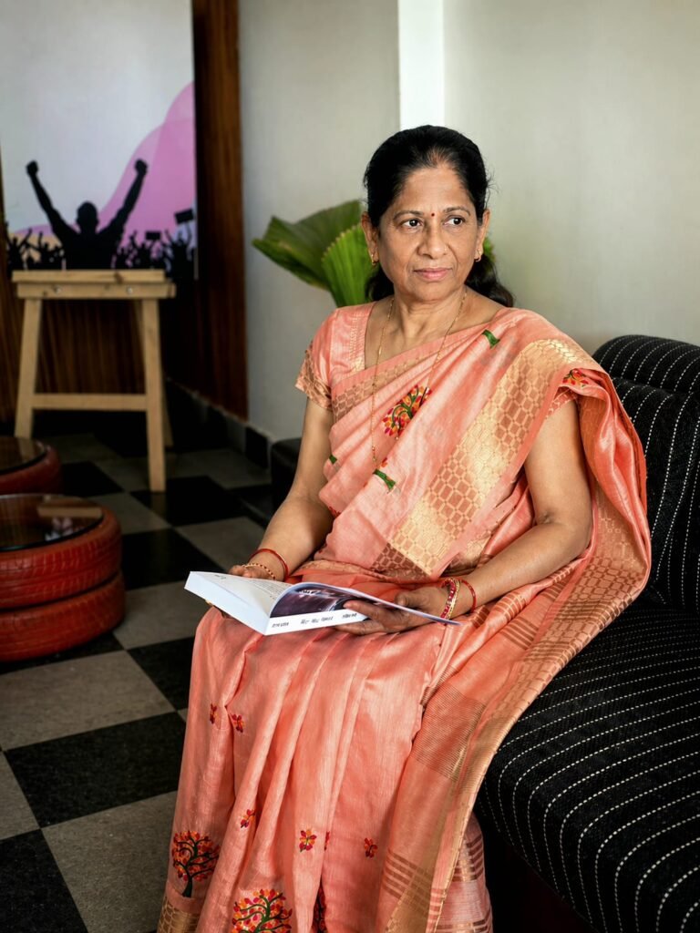 Hindi fiction author Manimala Khare | AGPH Books