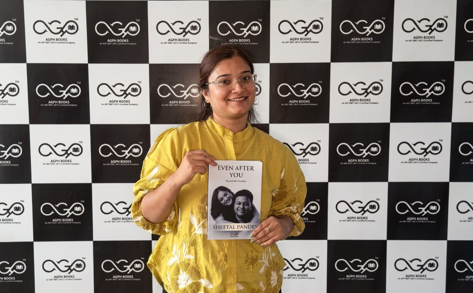 Author Sheetal Pandey Book Lauches